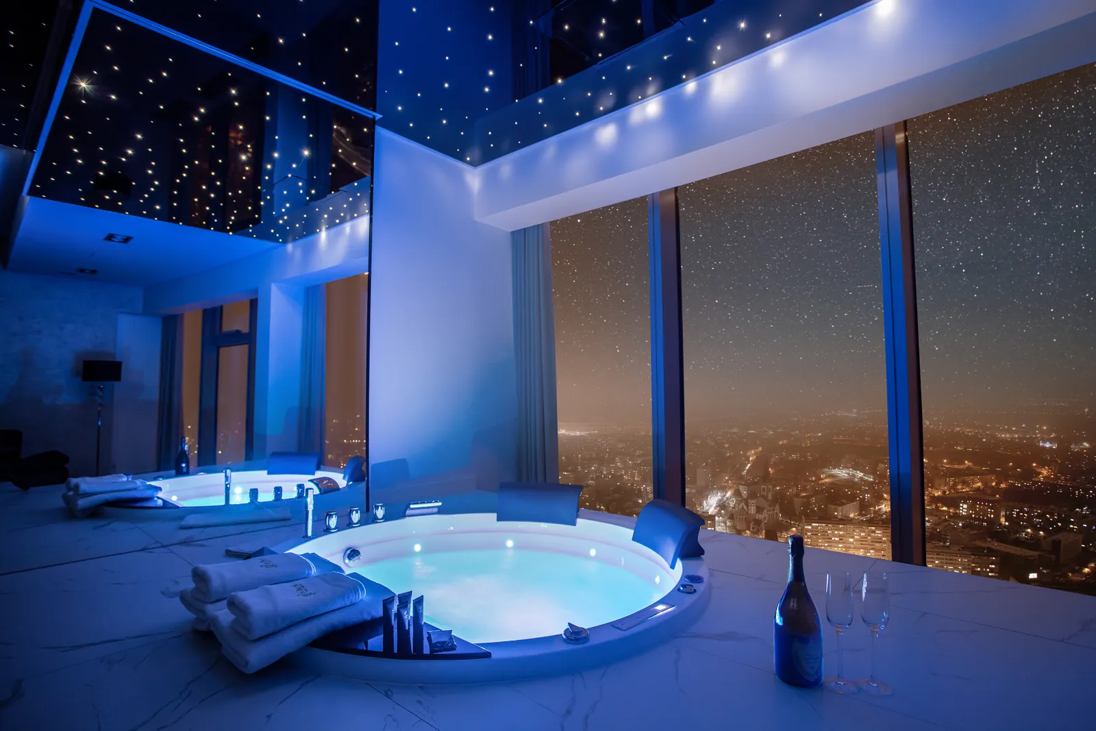 Apartament typu Deluxe z jacuzzi — zdjęcie 5
