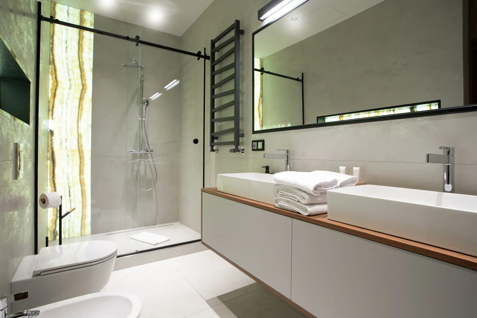 Apartament typu Deluxe z wanną przy oknie — zdjęcie 6