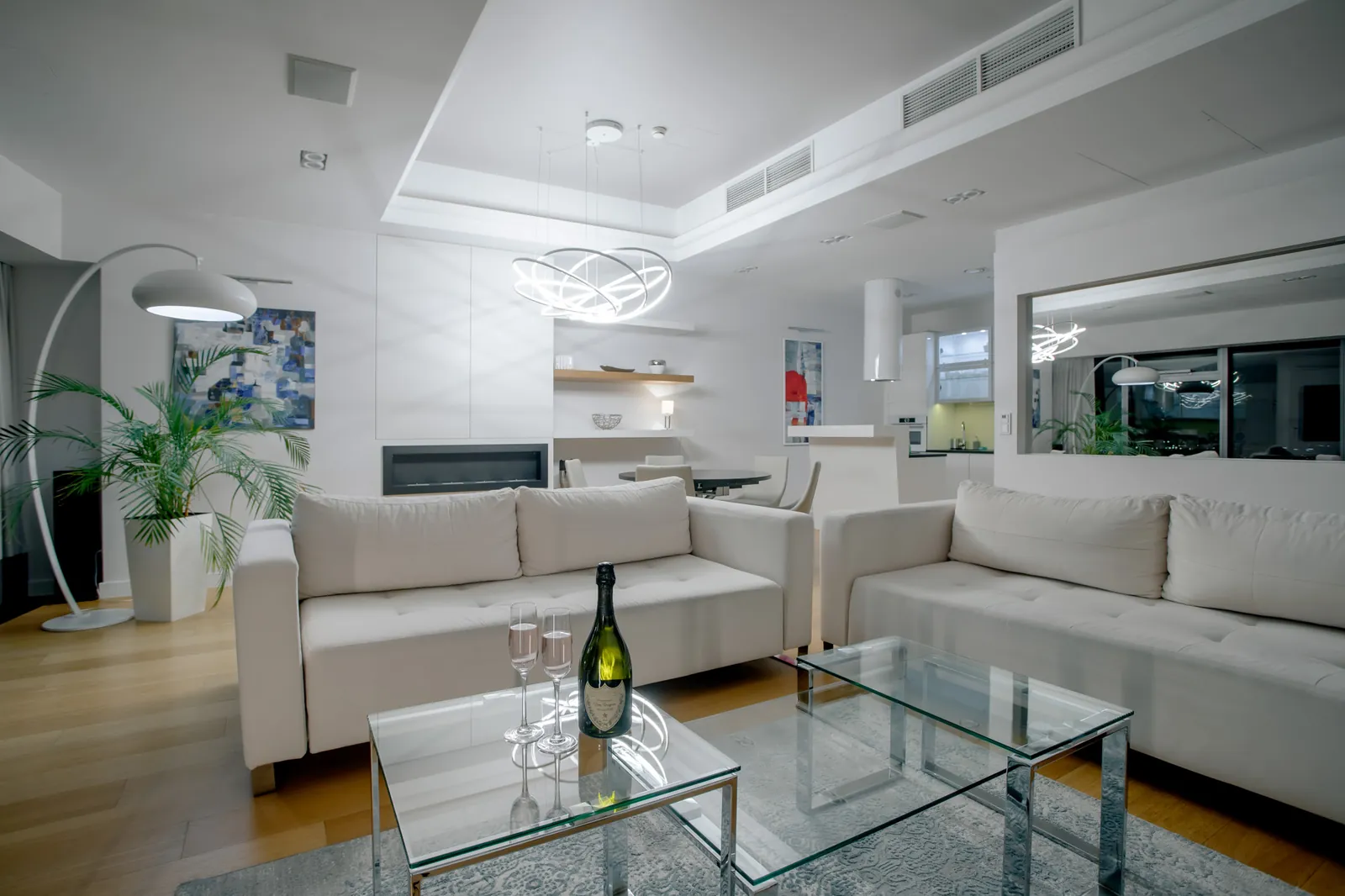 Salon Luxury Suite na 31. piętrze