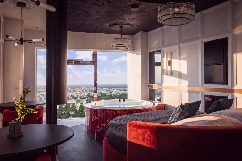 Apartament „Paris” z jacuzzi, Sky Tower Wrocław