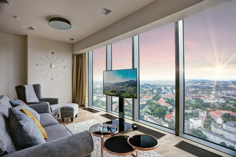 Apartament typu Luxury Suite, Sky Tower Wrocław