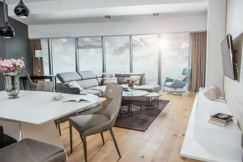 Apartament typu Superior z sauną, Sky Tower Wrocław
